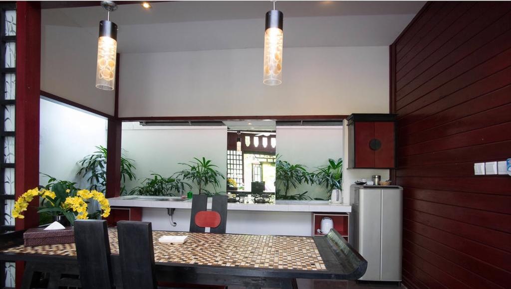 Bonsai Villas Seminyak Zimmer foto